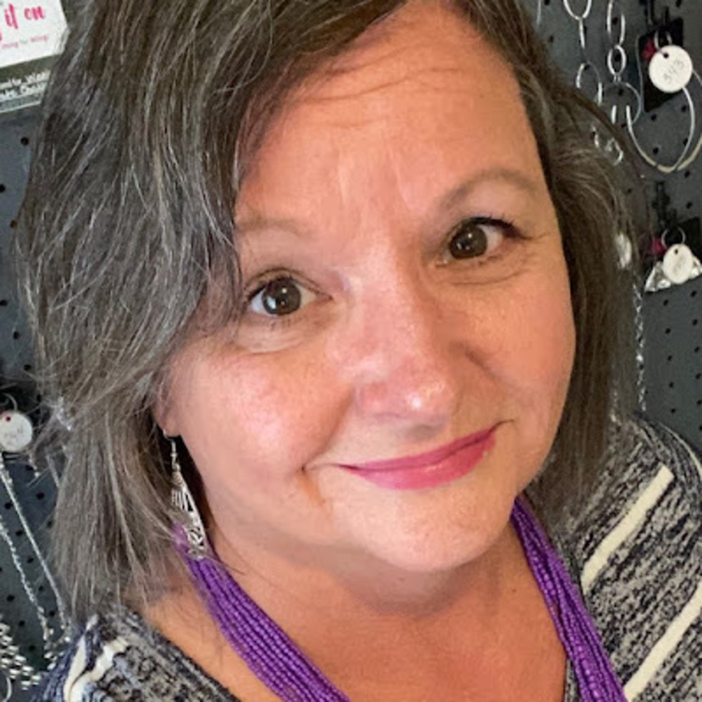 Meet your Posher, Janet